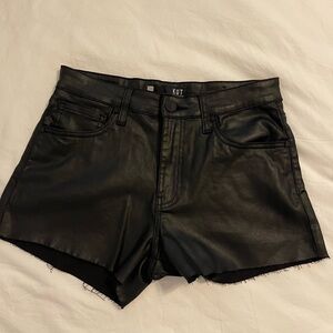 Kut from the Kloth Black Women's leather  Shorts